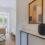 2bdr Comfy In Graca By Lovelystay Apartment *
