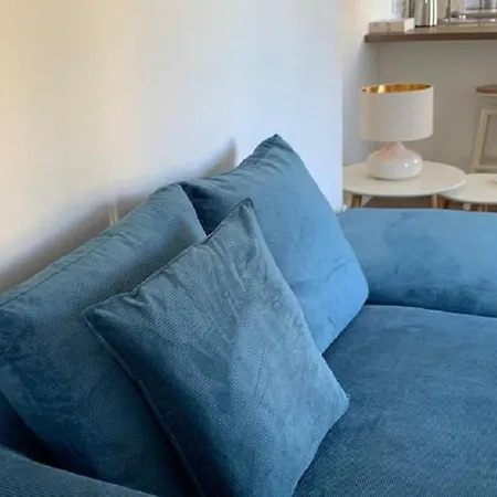 2bdr Comfy In Graca By Lovelystay Apartment Lissabon