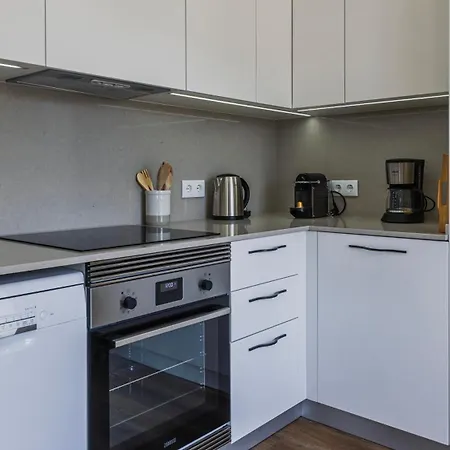 Apartman 2bdr Comfy In Graca By Lovelystay Lisboa