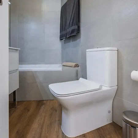 Appartement 2bdr Comfy In Graca By Lovelystay Lissabon